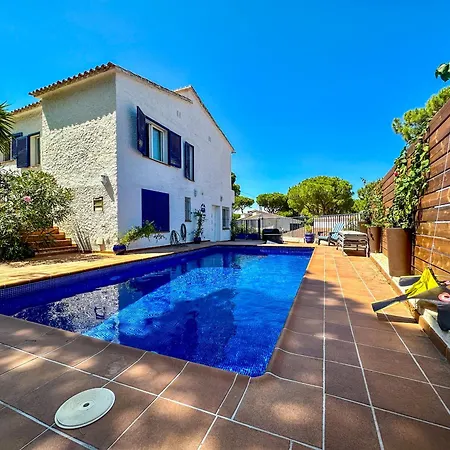 Boubou - Fantastica Con Piscina! * Pals
